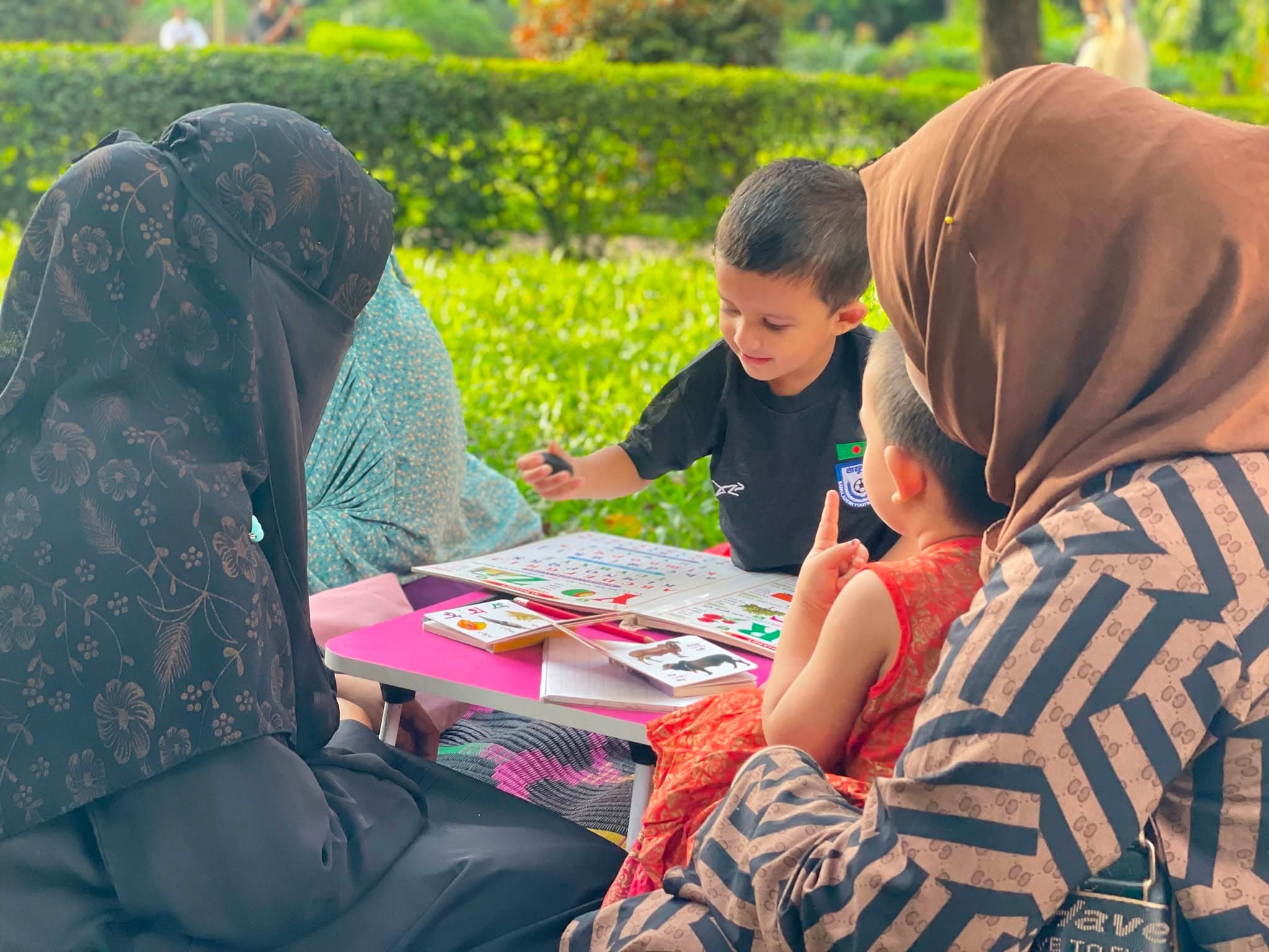 Children in a Tori School session